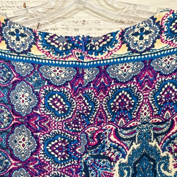 Skies are Blue Stitch Fix Blue and Purple Pattered Shift Dress, EUC, Size Medium - Picture 9 of 11